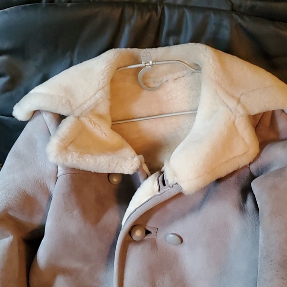 Genuine sherpa coat - Picture 2 of 4